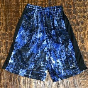 Boy’s Athletic Shorts Size XS (6-7)